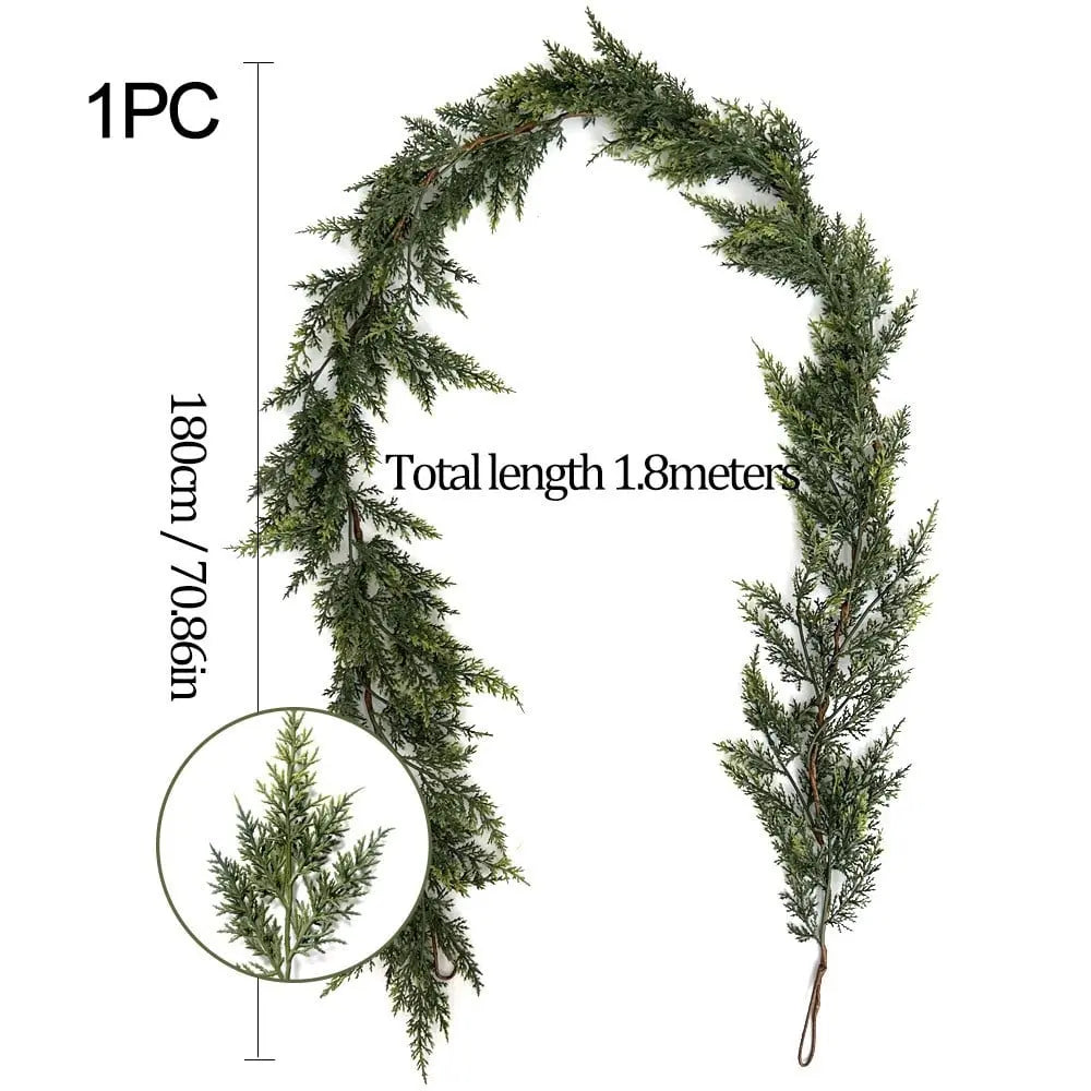 Garland of Rubber Leaves — Natural Warmth and Long-lasting Charm Homezys