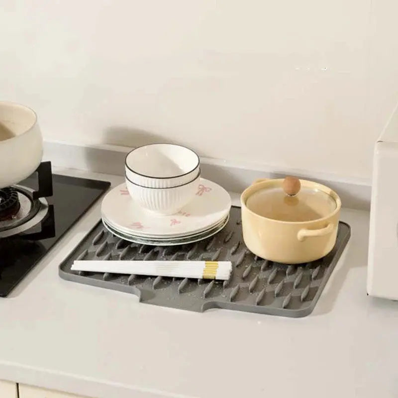 DryGuard™ — Instant Drainage & Heat Shield Mat Homezys