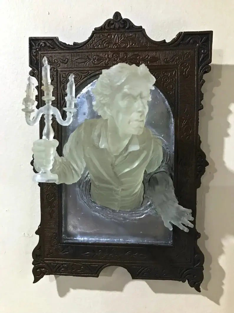 GhostMirror™ — Eerie 3D Glow that Haunts Mivoza Deutschland