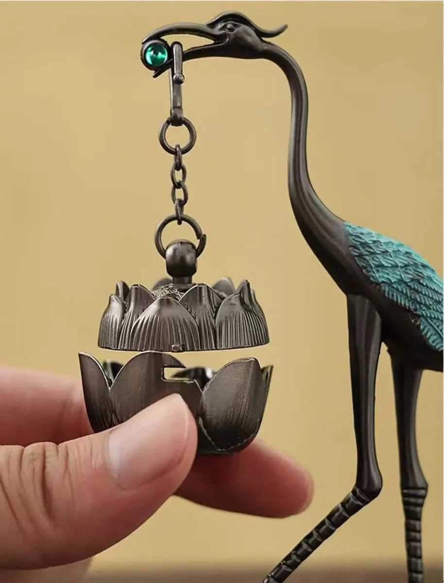Lotus Crane Decoration & Aroma Diffuser – For Relaxed Senses & Warm Ambience Homezys