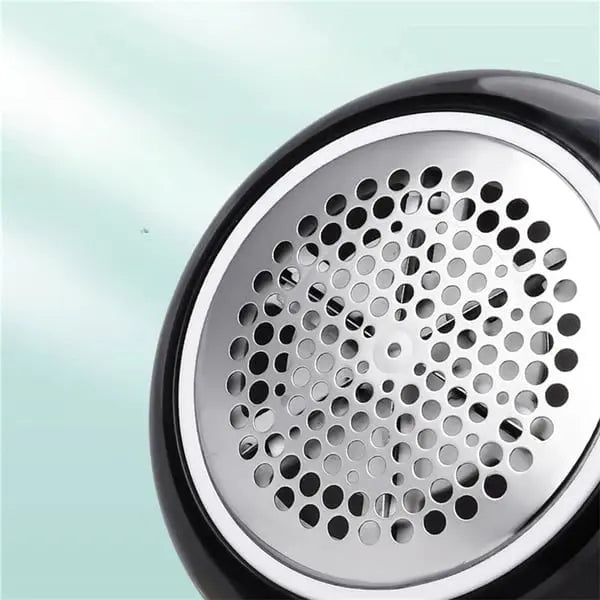 Lint shaver - freshen up clothes with powerful lint removal and USB charging Zorenza
