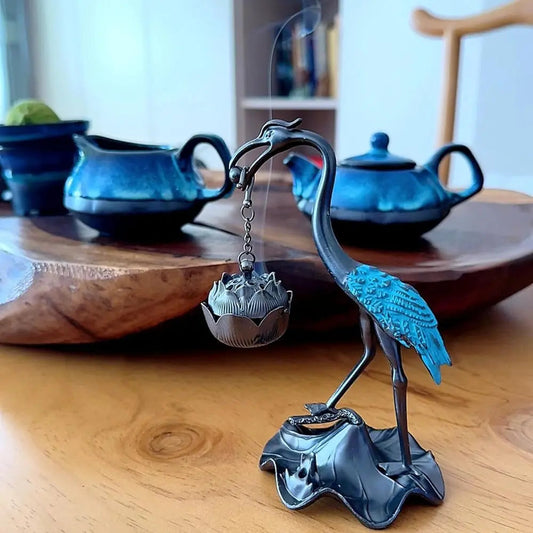 Lotus Crane Decoration & Aroma Diffuser – For Relaxed Senses & Warm Ambience Homezys