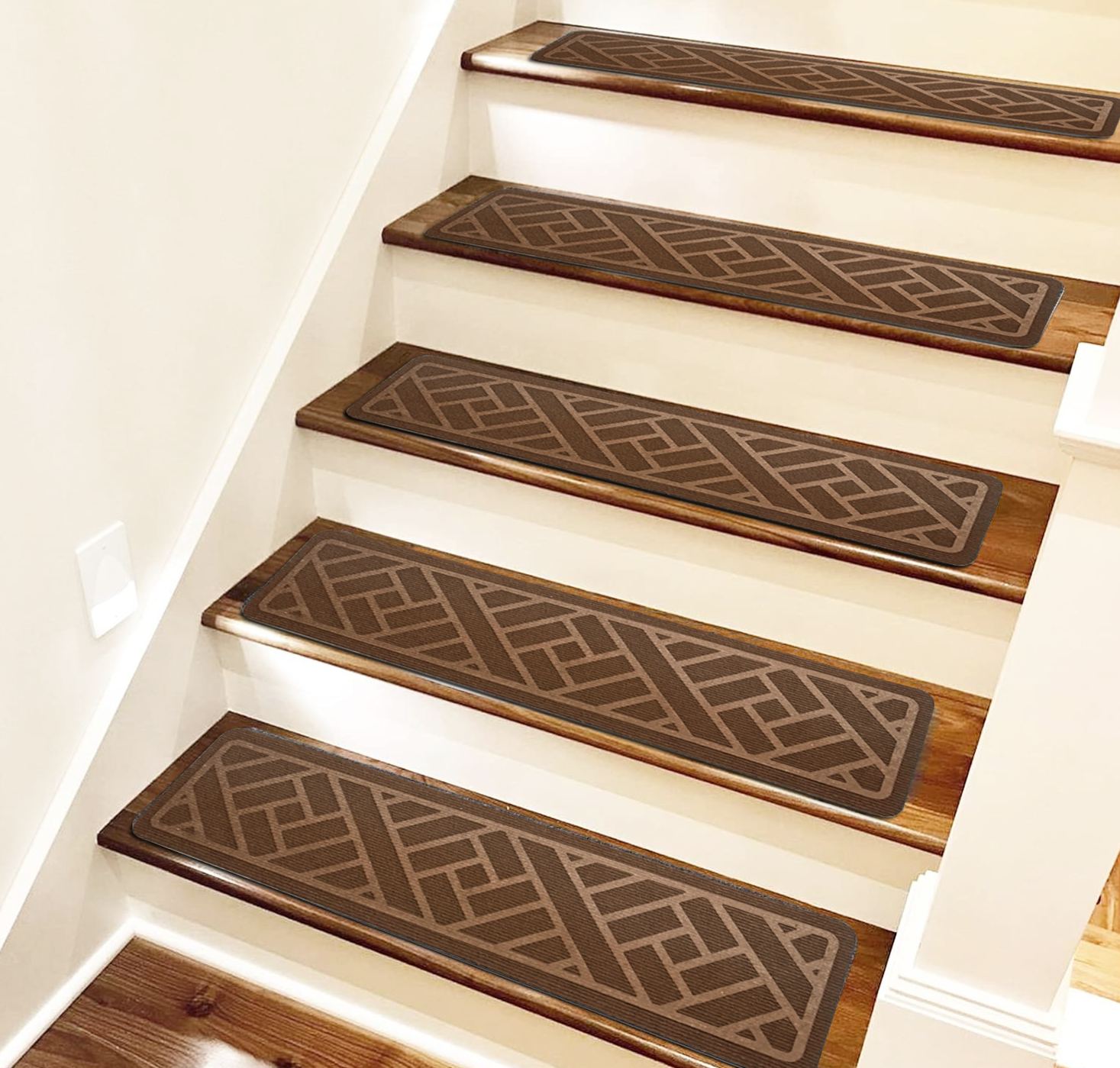 Anti-slip film for stairs — Safety with every step Homezys