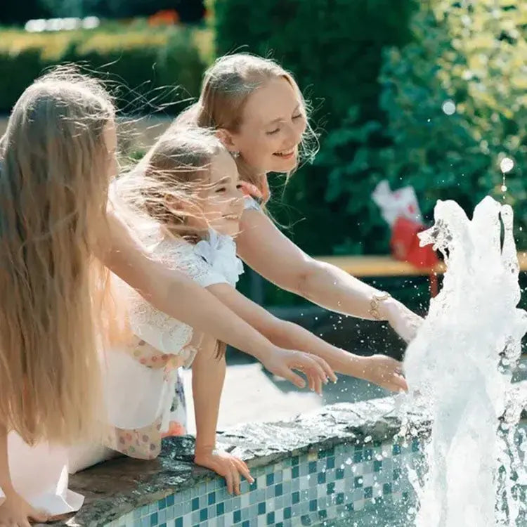 Durable multifunctional fountain pump with adjustable flow rate Mivoza Germany