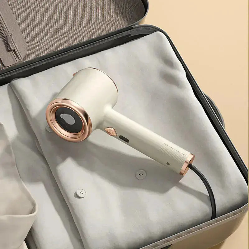 WrinkleAway™ — Instant Travel-Ready Fabric Smoother Mivoza Deutschland