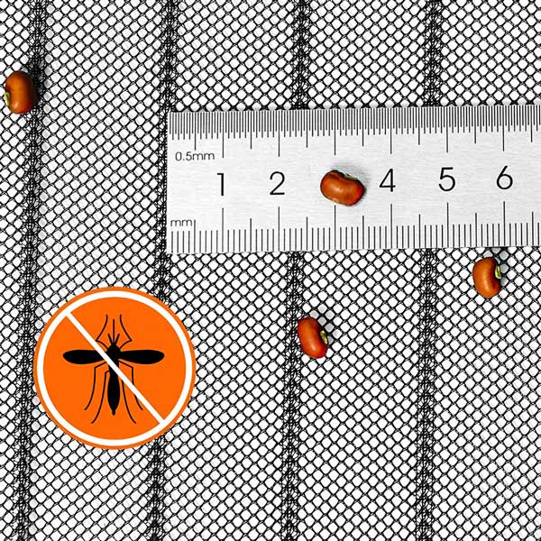 Insect screen with magnetic closure — effortless protection against mosquitoes Homezys