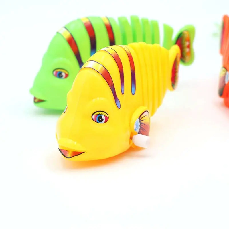 🐟Plastic Wind-Up Wiggle Fish Toys Zorenza
