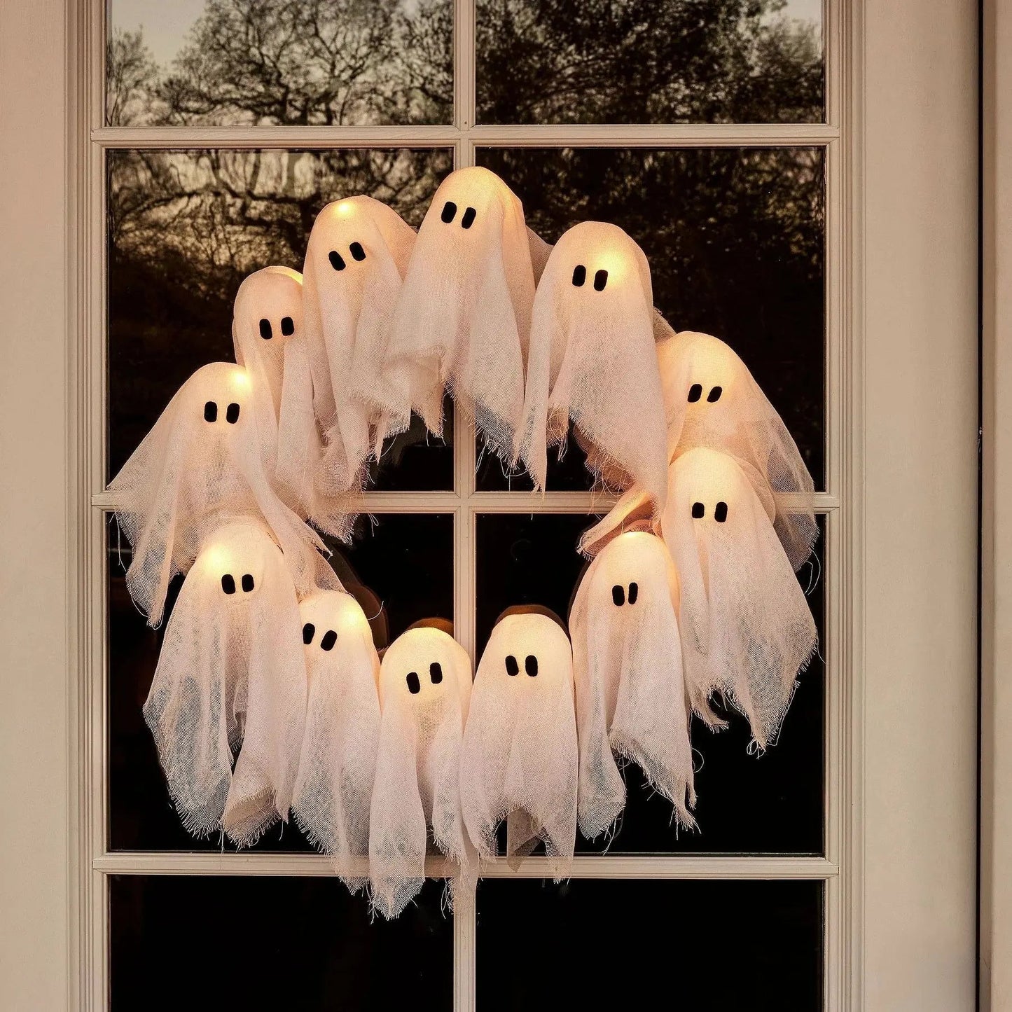 Halloween Decoration Wreath — Mysterious Ghostly Glow for Atmosphere Homezys