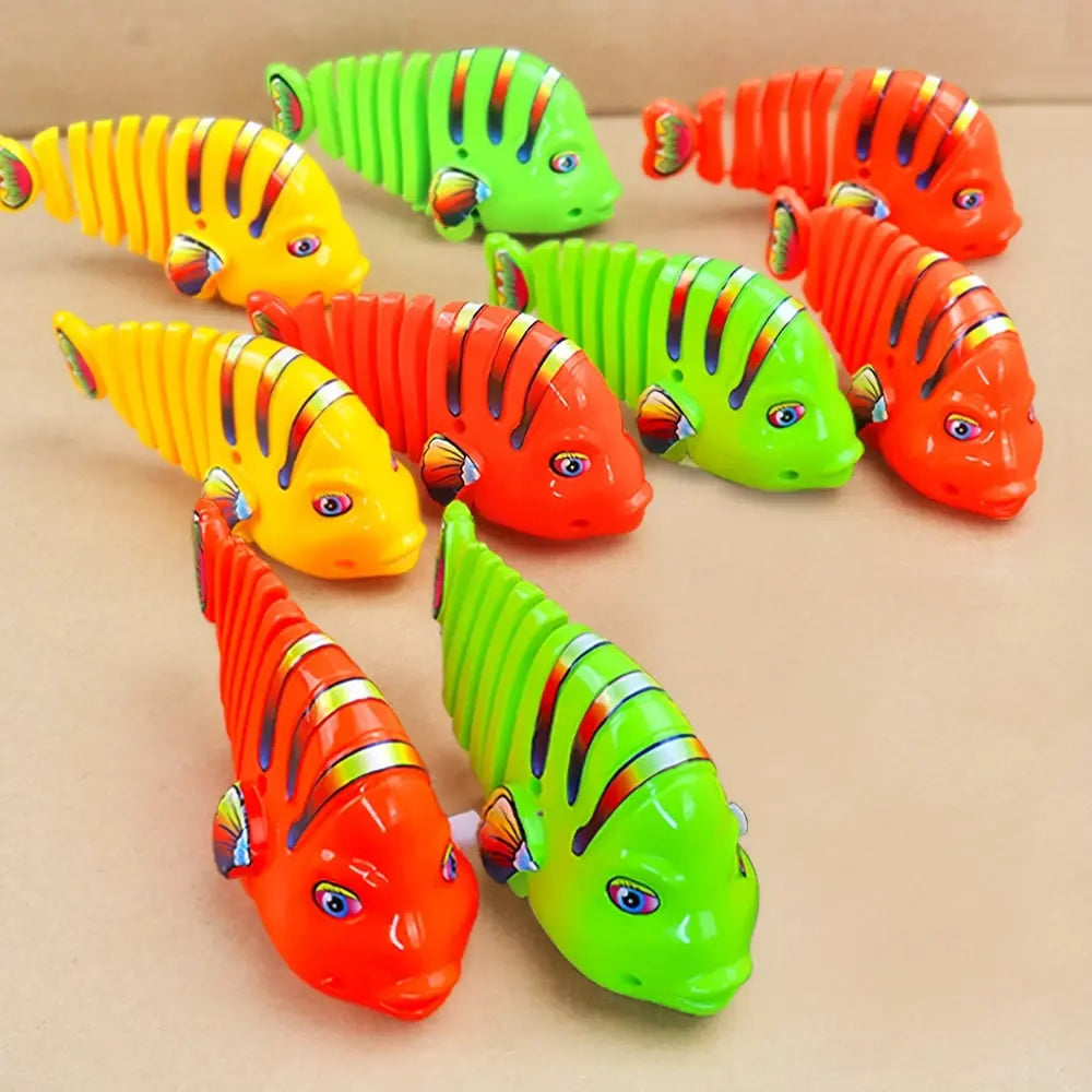 🐟Plastic Wind-Up Wiggle Fish Toys Zorenza